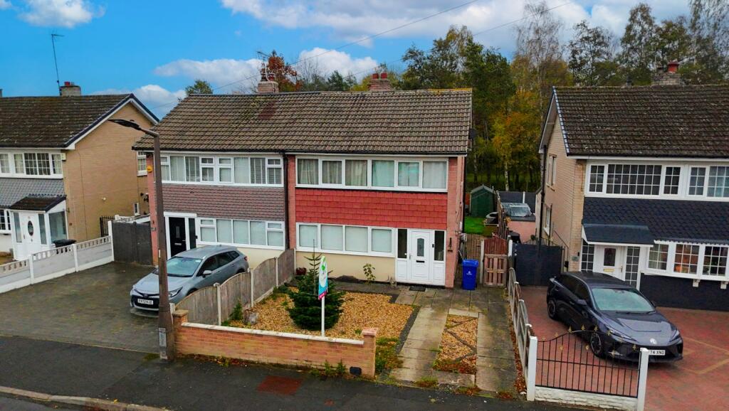 Wroxham Way Front
