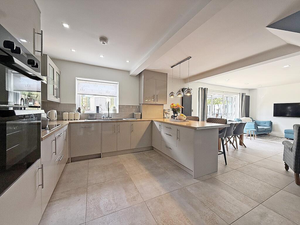 Kitchen/Diner/Living Room