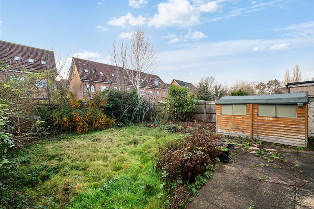 Stones Road, Epsom