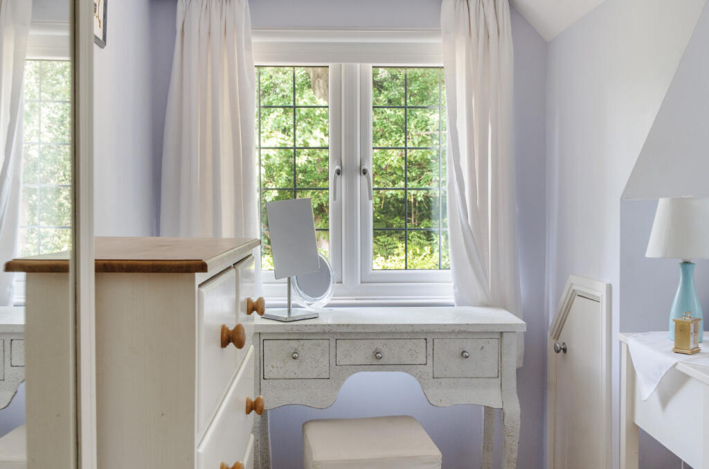 1325016-27-687535...