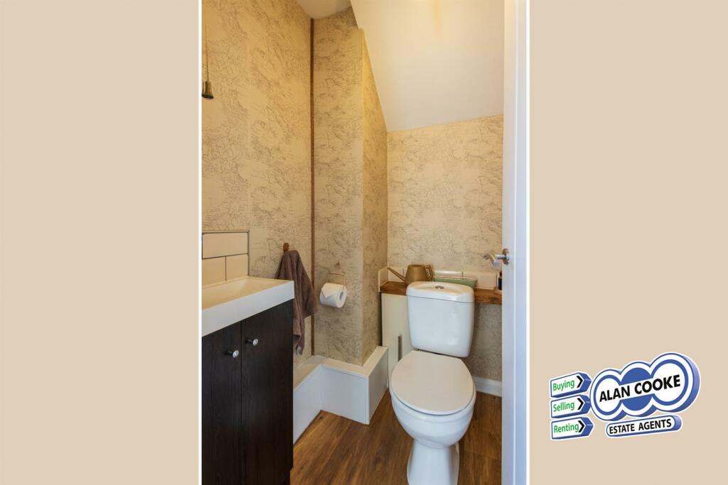 GROUND FLOOR WC