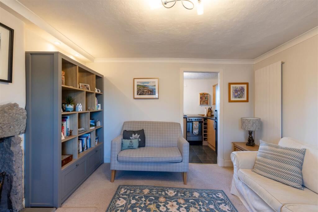 12 Grey Row, Ruthvenfield-24.jpg