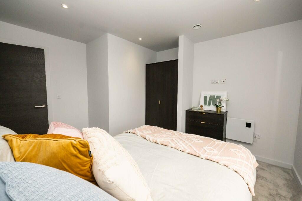 Cross Lane, Manchester, Greater Manchester, M5