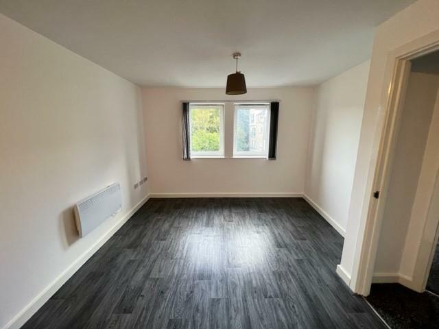 OPEN PLAN LOUNGE/KITCHEN