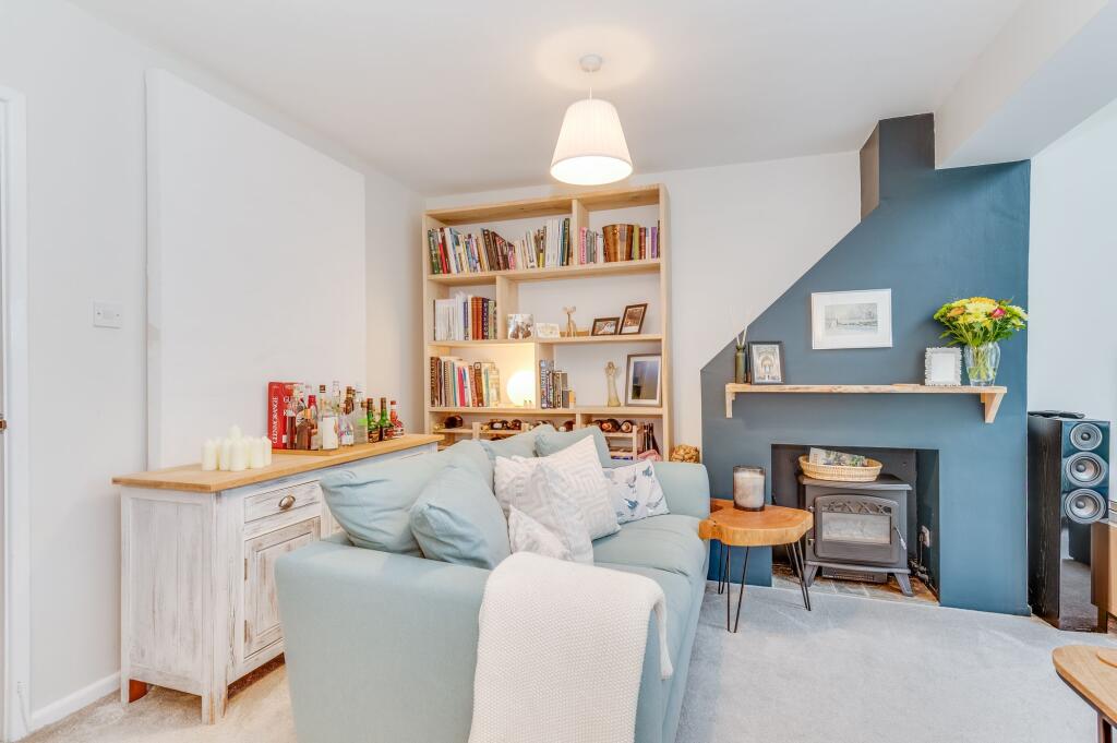 KITCHEN/DINER AND LOUNGE/SNUG