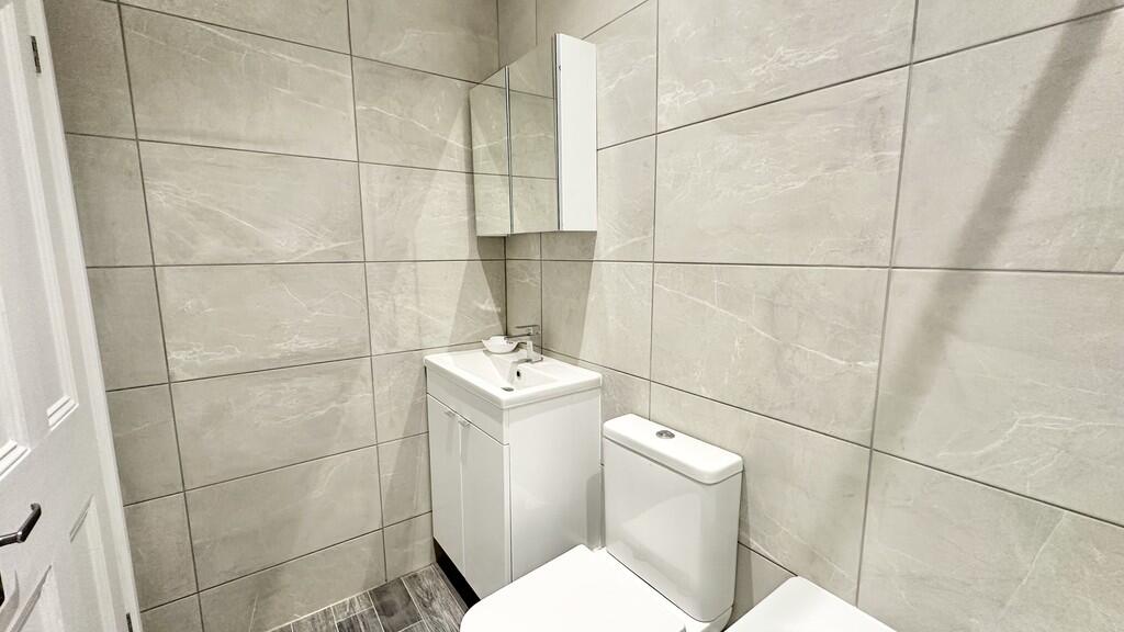 En-Suite One