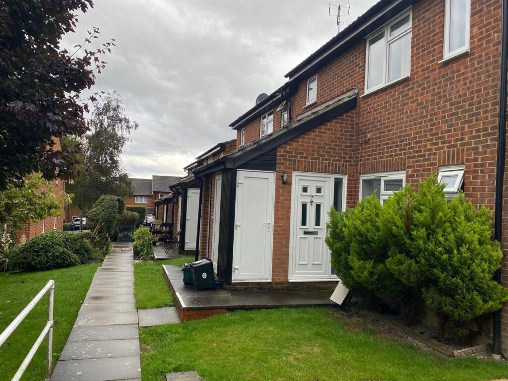 36 bevelwood front shot.jpg