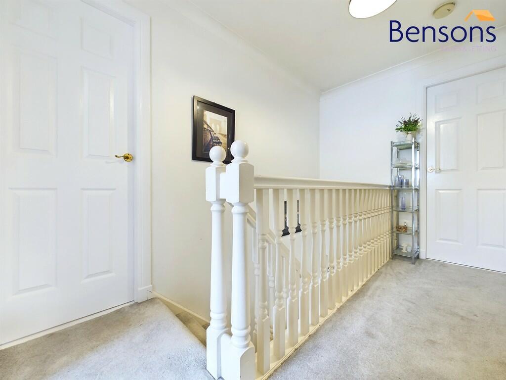 CAM01596G0-PR0260...