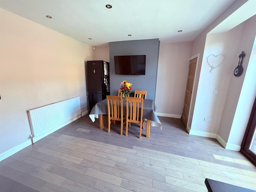 PHOTO-2025-05-14-12-46-51 (4).jpg