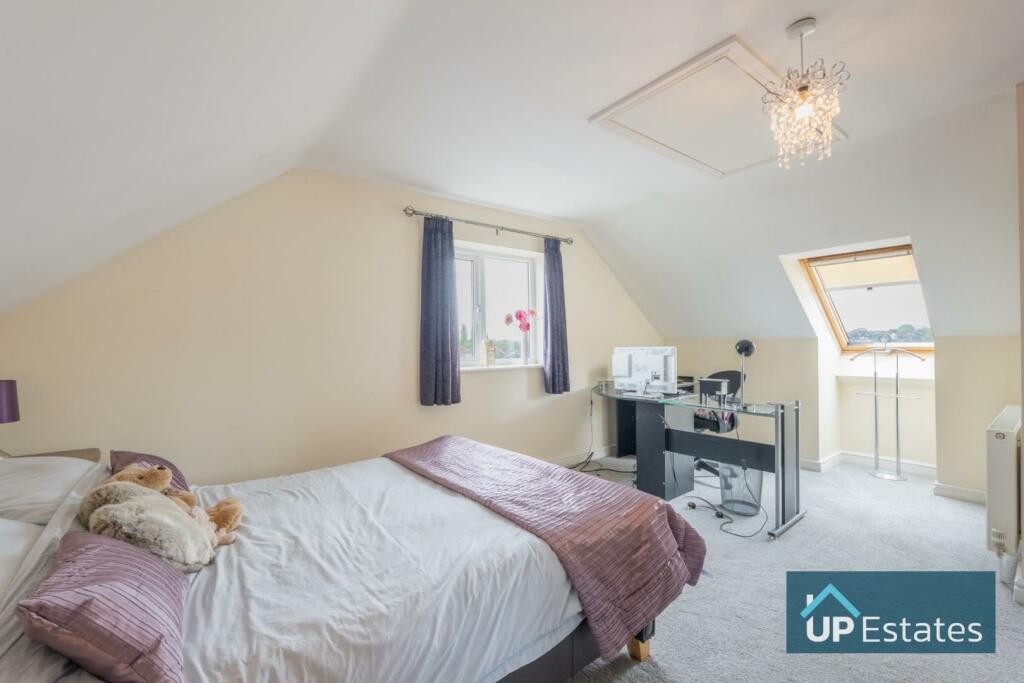 BEDROOMS 3.jpg