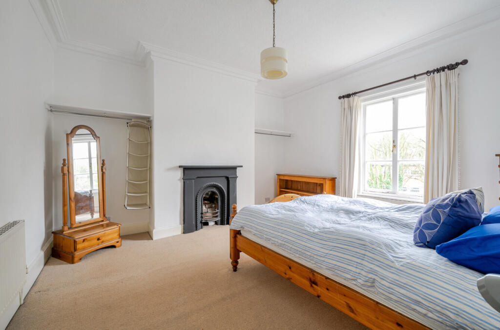 Bedroom !