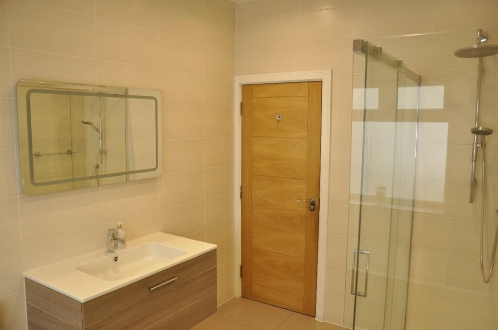 Ground Fl. Bathroom
