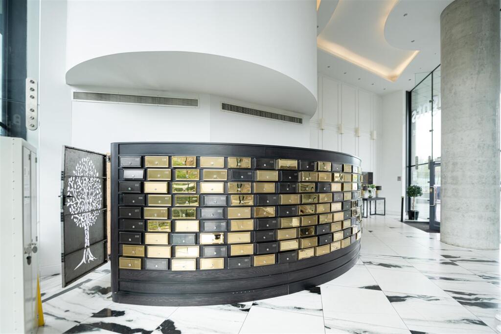Building Interior   .jpg