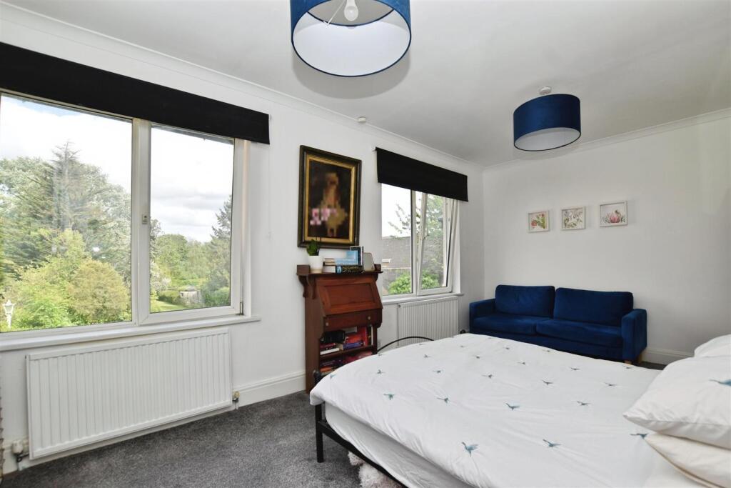 64e9ab6b-bed 202 20b.JPG