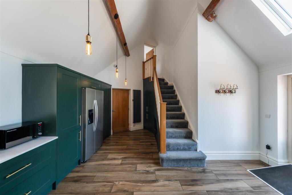 Racecourse Farm-043.jpg