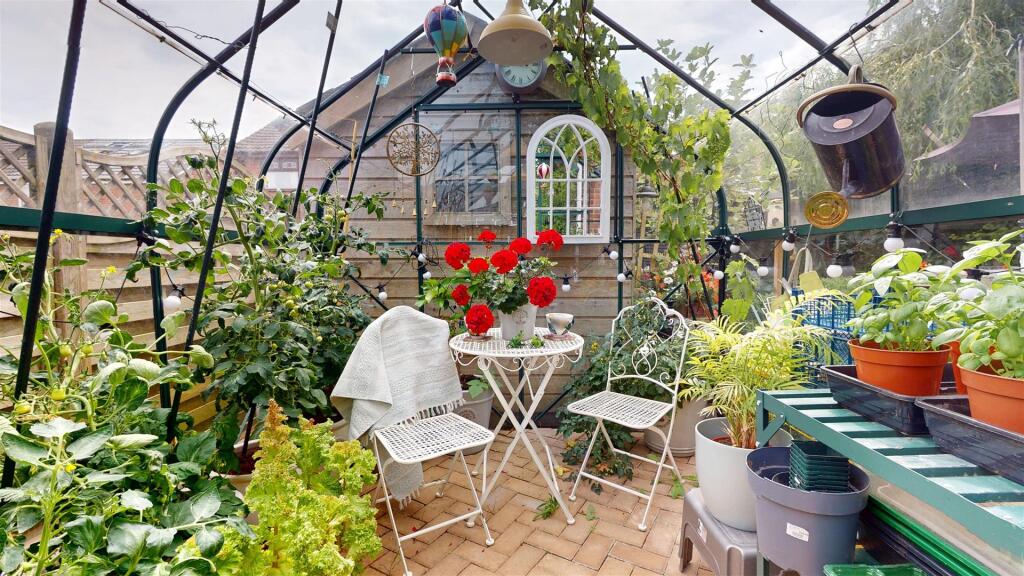 Bramcote Avenue Rear Garden