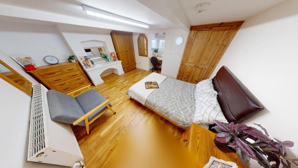 122-Portland-Road-10102025_162230