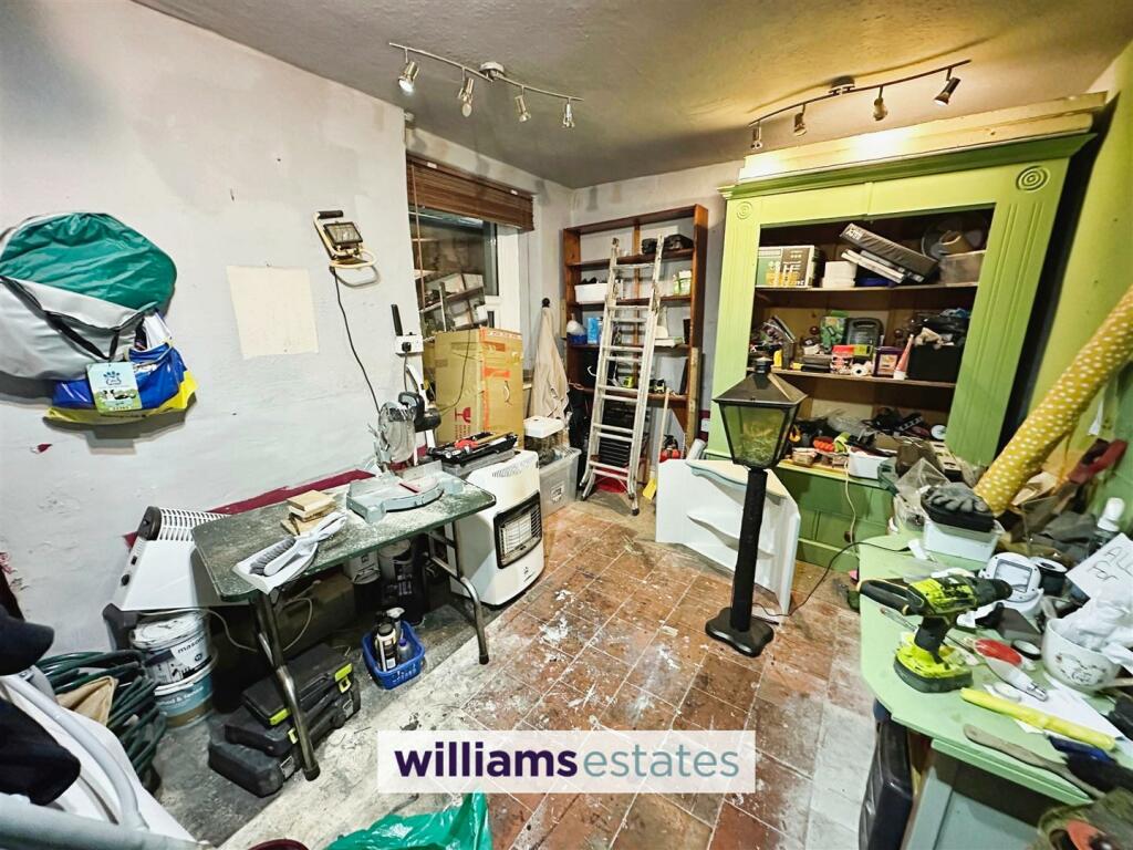 Shop space