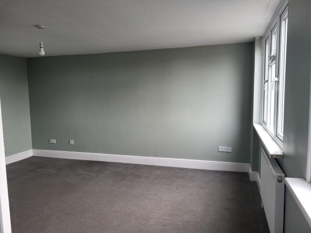 Lounge (2nd)