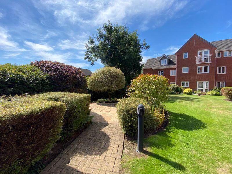 Lovell Court Gardens