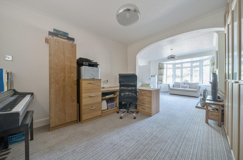 1310464-60-685065...