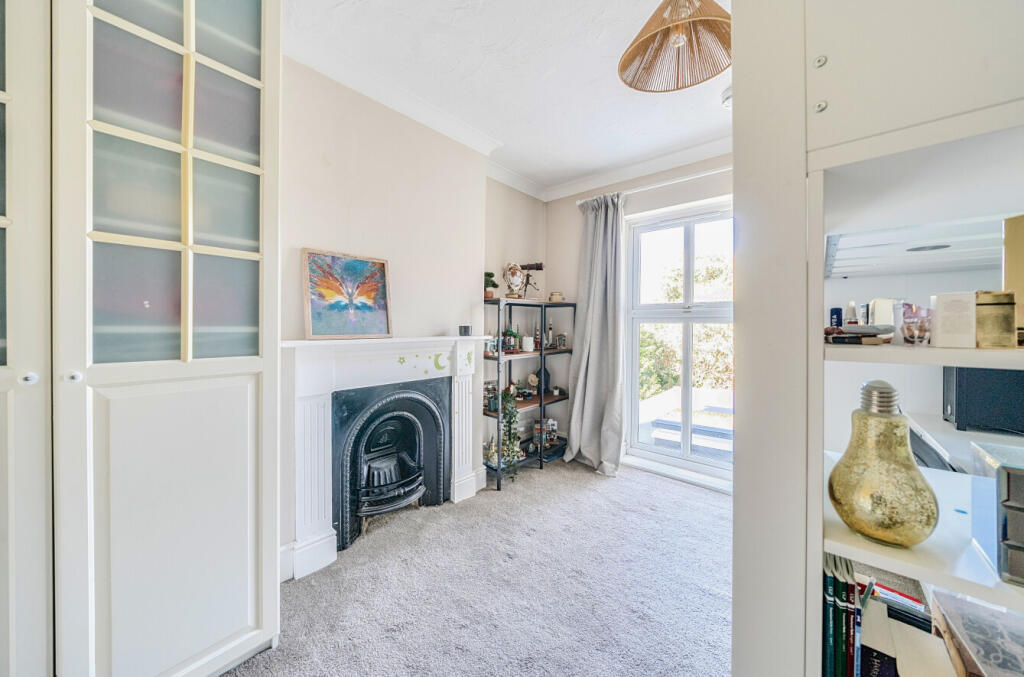 1355597-10-68cd64...