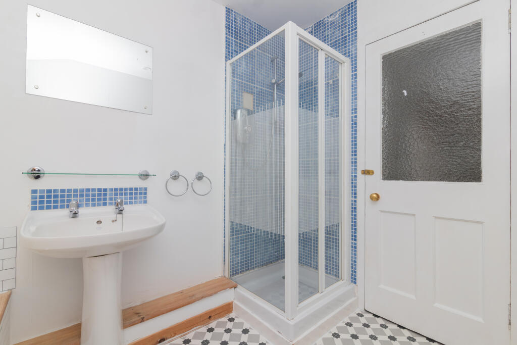20 thistle street-15