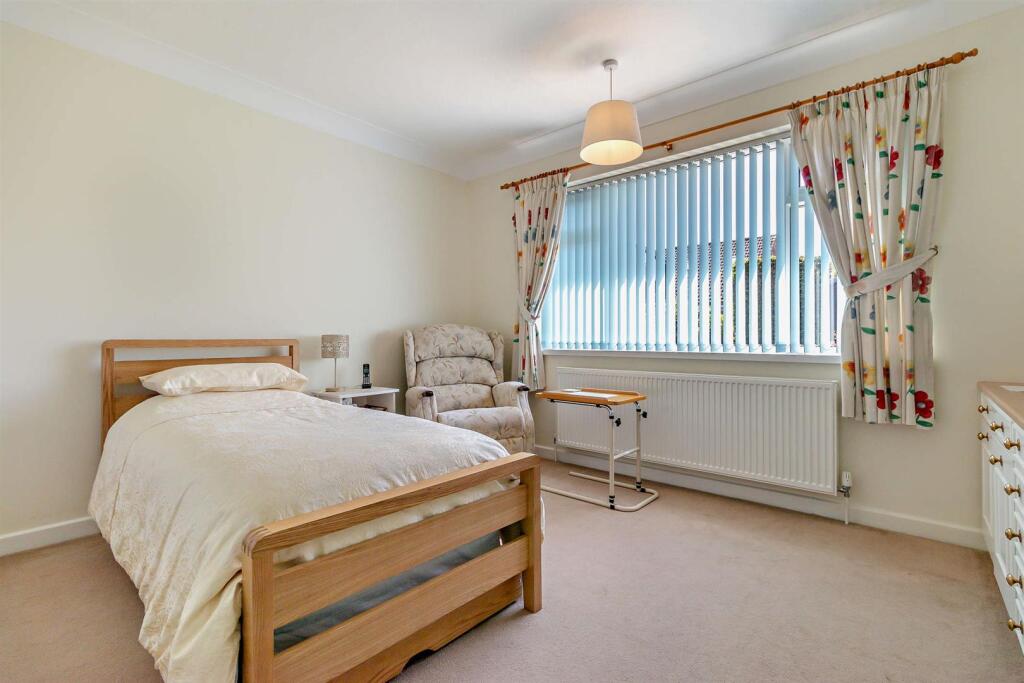 Rear Bedroom