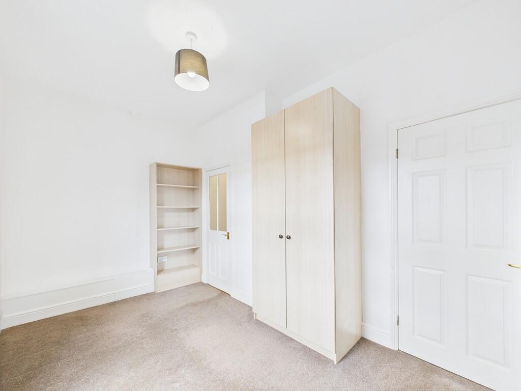 CAM01835G0-PR0222...