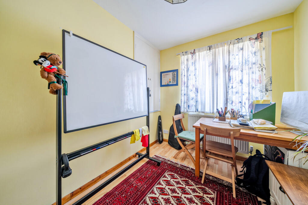 1386550-8-692ed32...