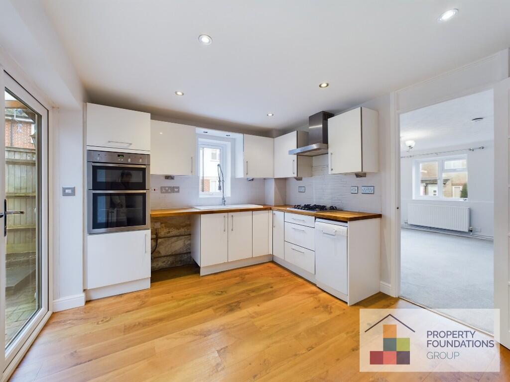 Kitchen/dining