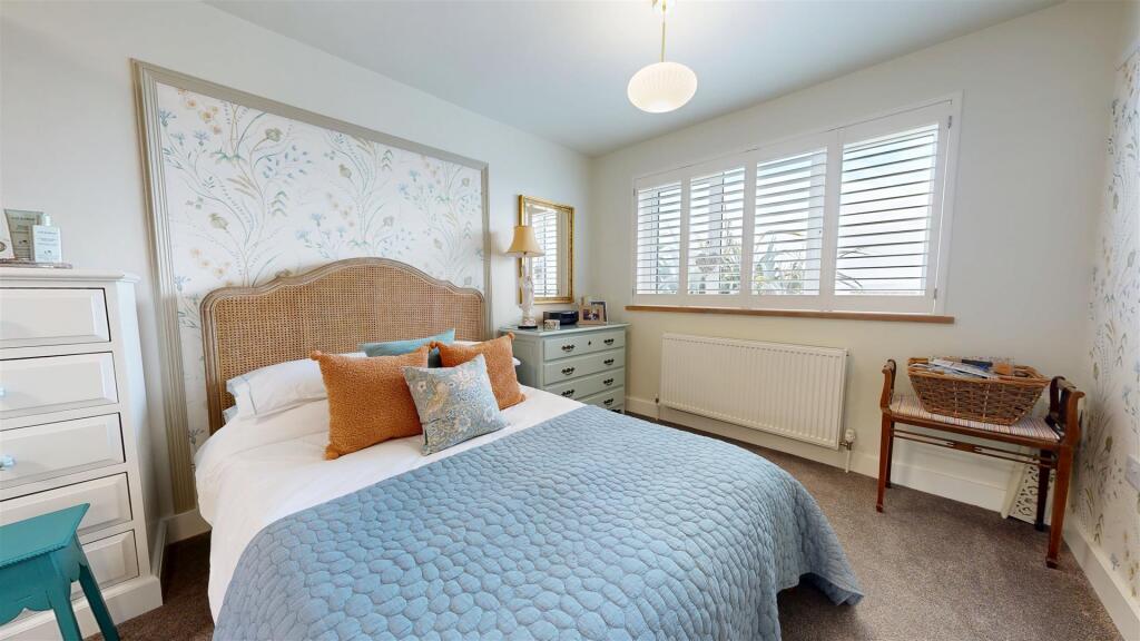 Bedroom.jpg