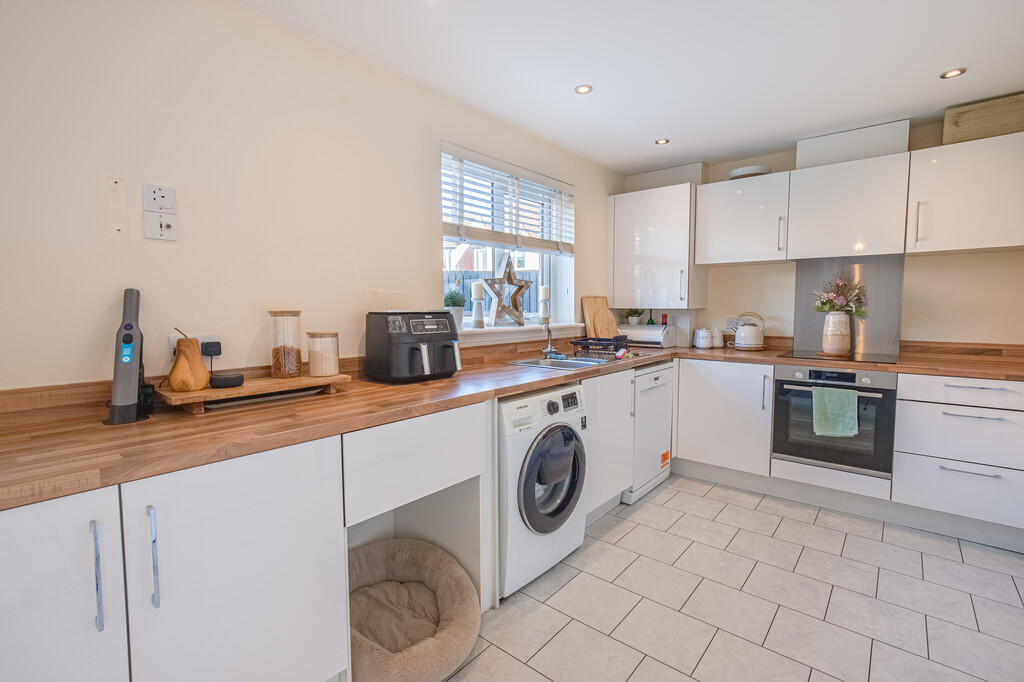 KitchenAngle1