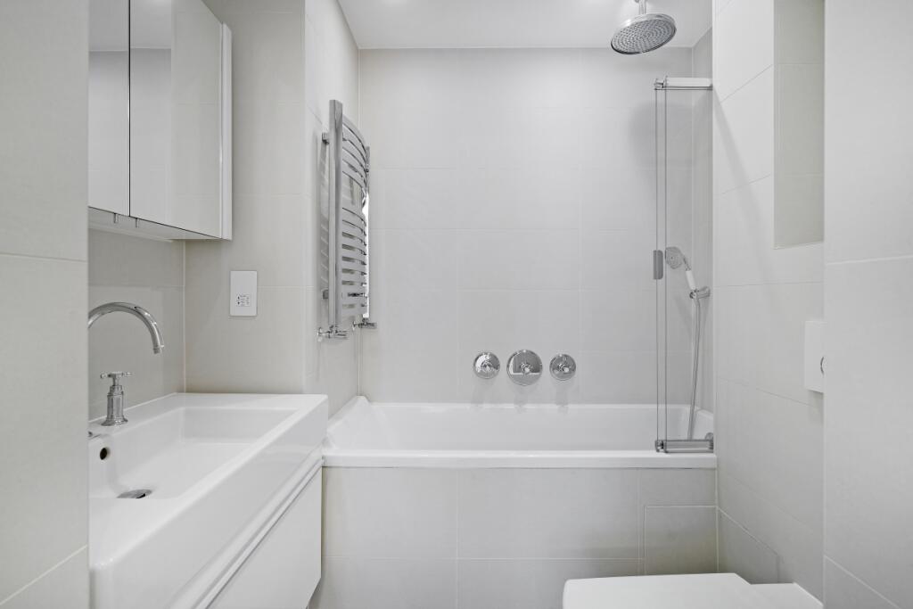 Crown Estate Flat...