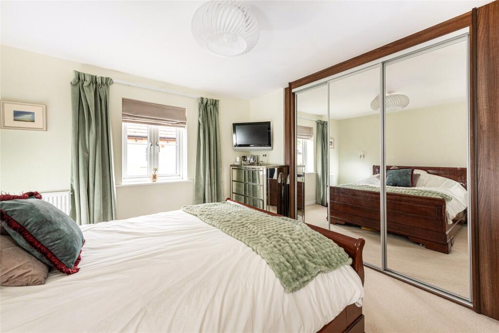 Prinicpal Bedroom
