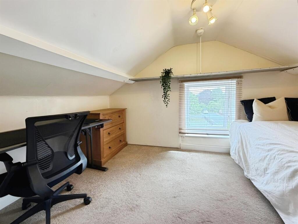 2547ce68-Image 2044.jpeg