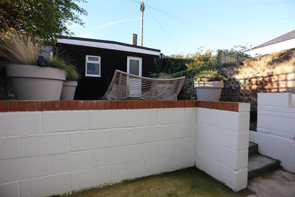 250 Eastern Road new24 (5).JPG