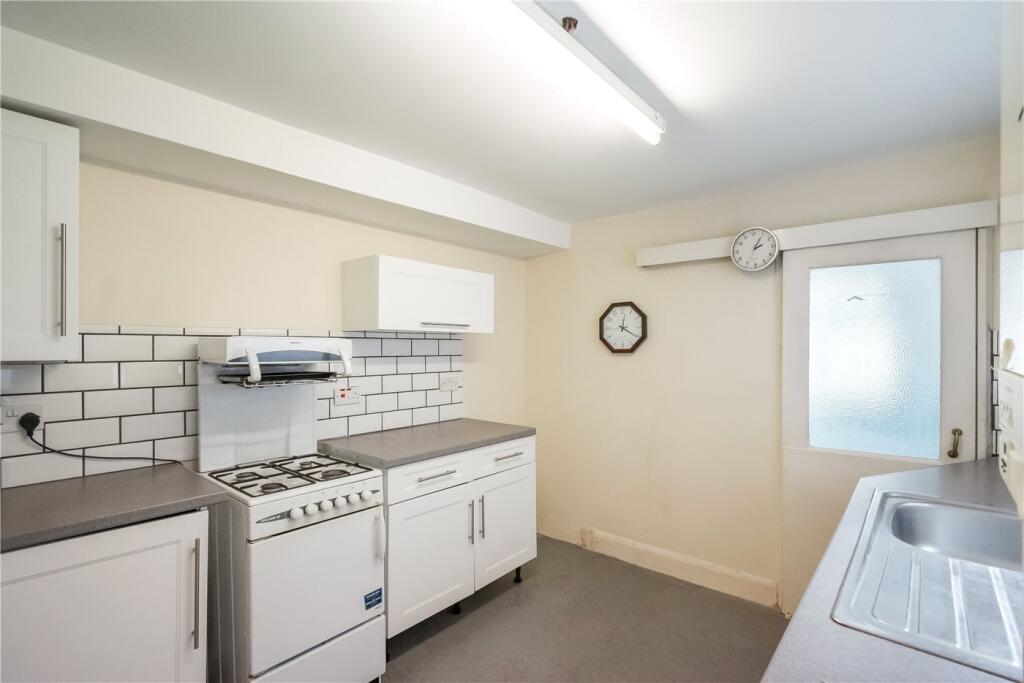 Kitchen Part Three