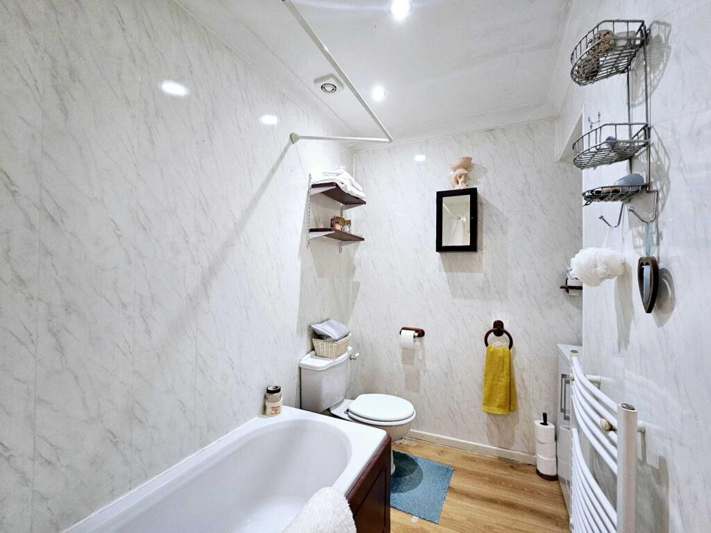 9293906a-689b-4aa5-a346-621f5774fbb5