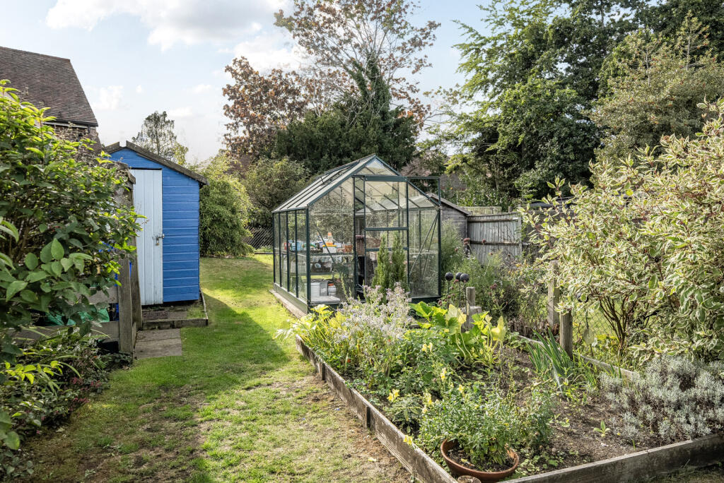 1348399-15-68bef6...