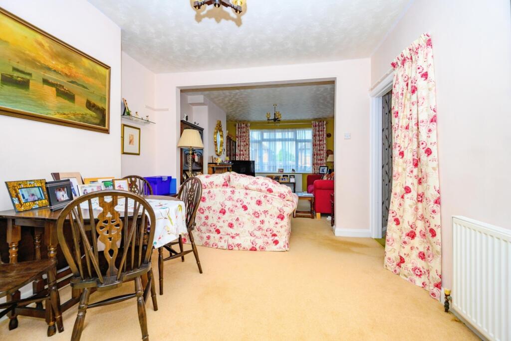 Dining Area/Lounge