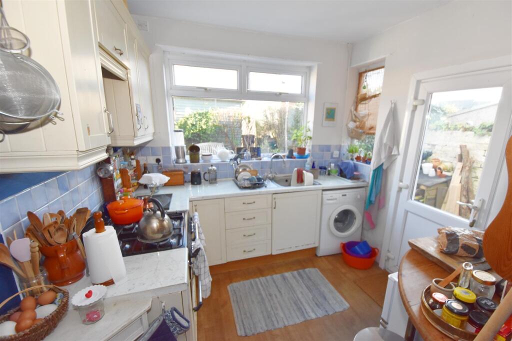 Kitchen.jpg