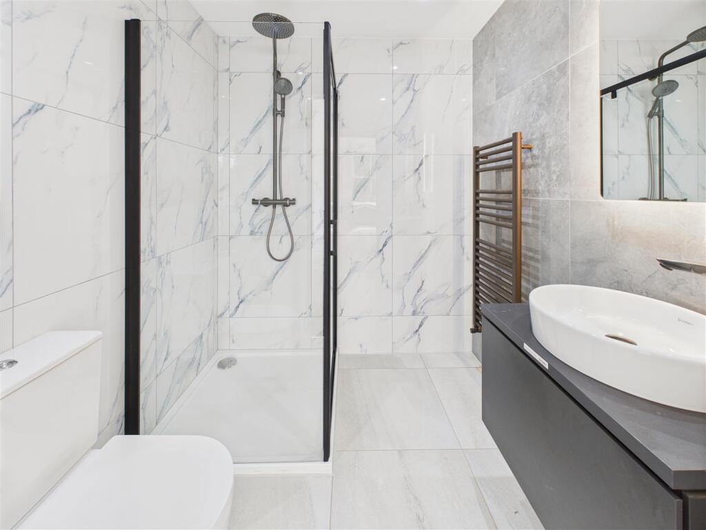 En-suite Shower Room