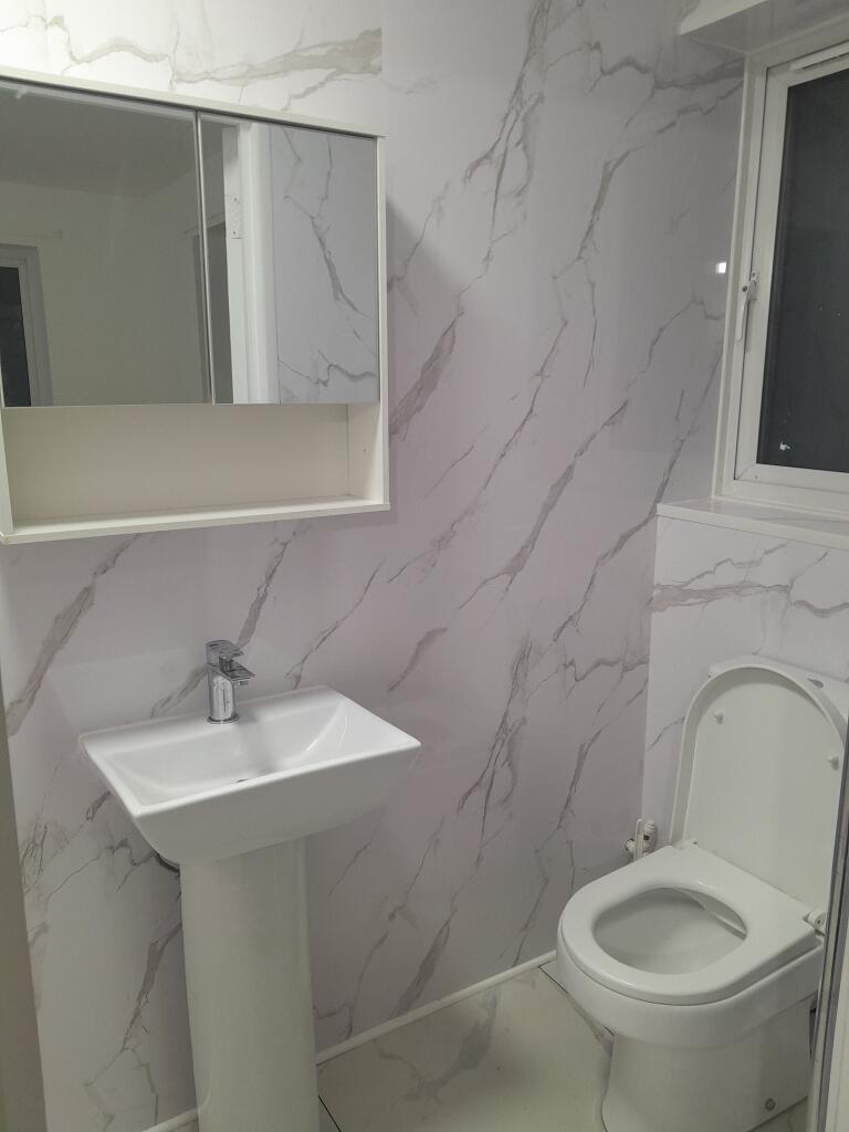 En-suite Bathroom