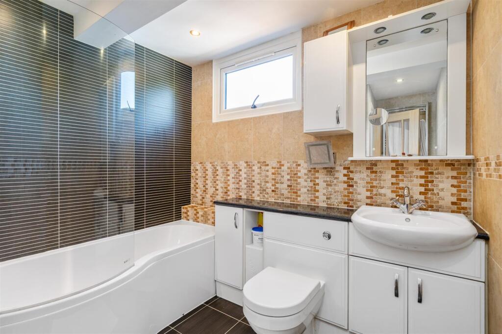 28 Fulford Hall Road_13.jpg