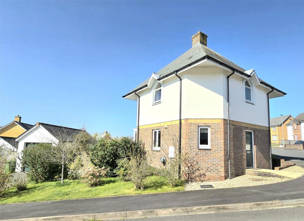 Molesworth Way, Holsworthy, EX22