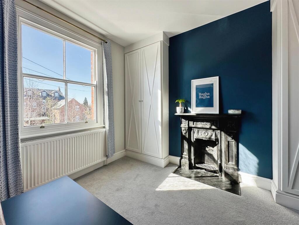 824e4b20-image_picker_16279C34-A49F-4874-8992-E945