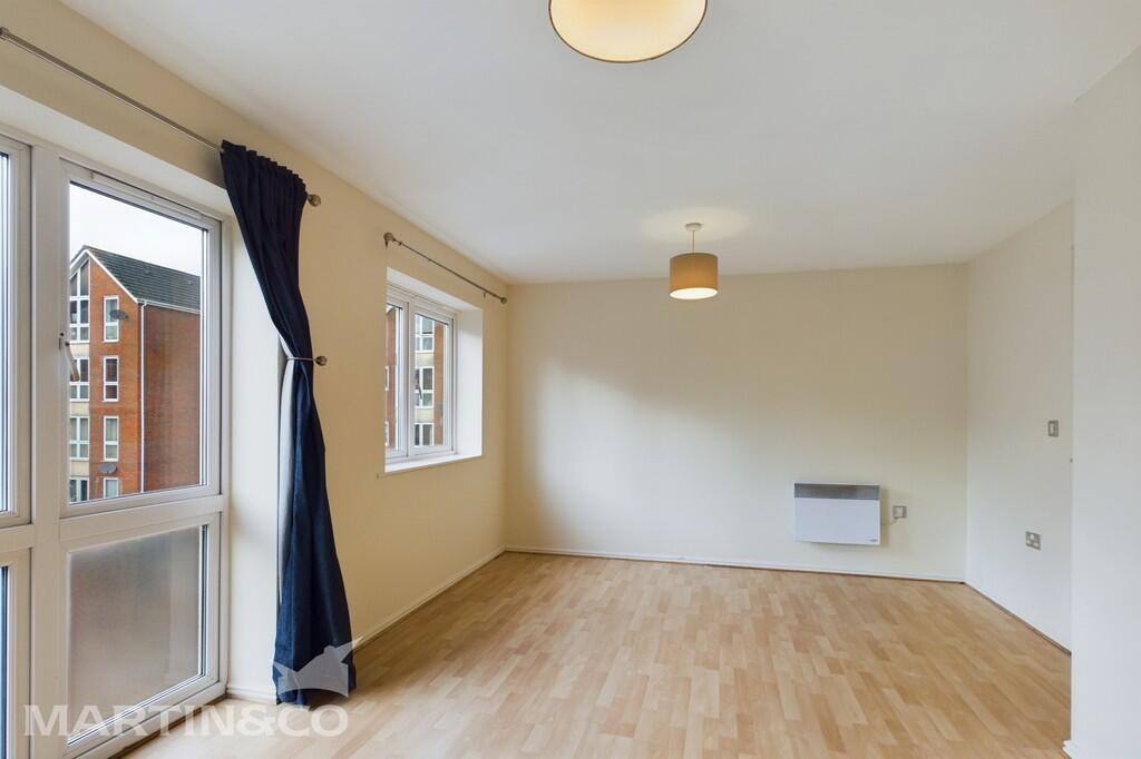 CAM01953G0-PR0043...