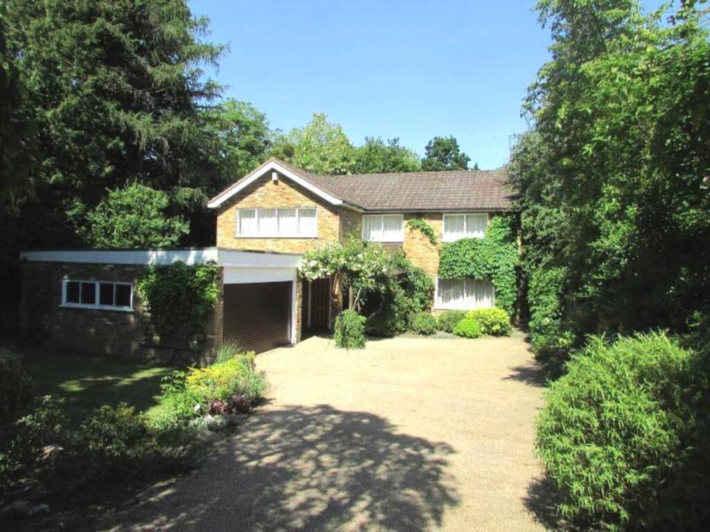 Newlands Avenue, Radlett