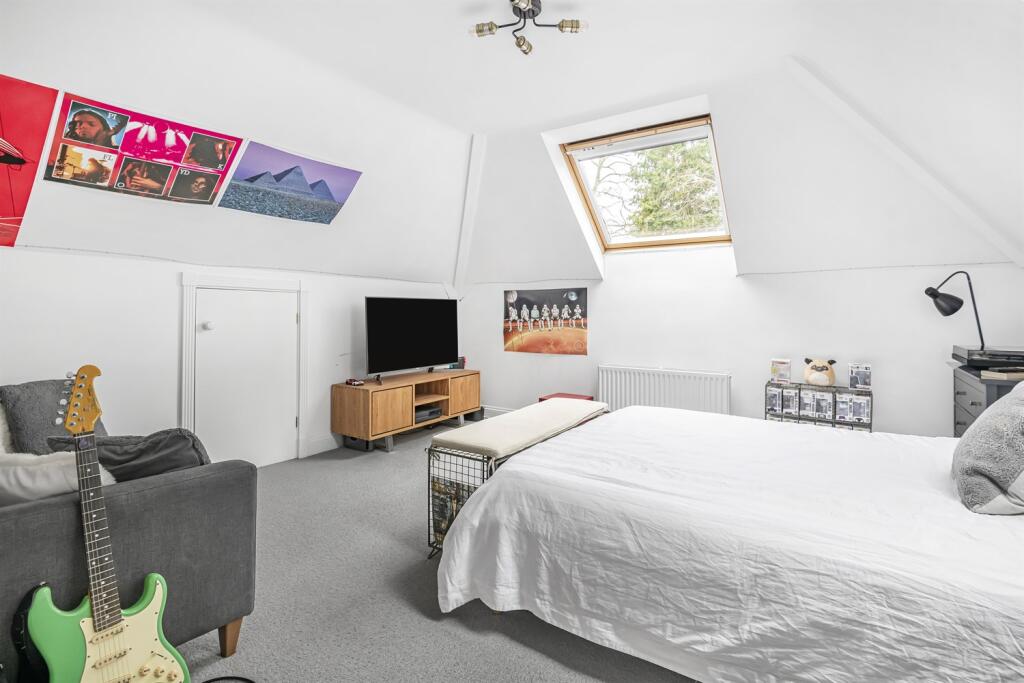 Bedroom/Hobbies Room